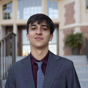 Meet your Posher, Nicolas
